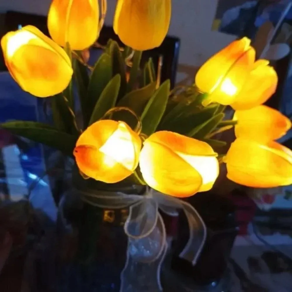 2x White Tulip Lamp, a Lasting Alternative to Expensive Bouquets!